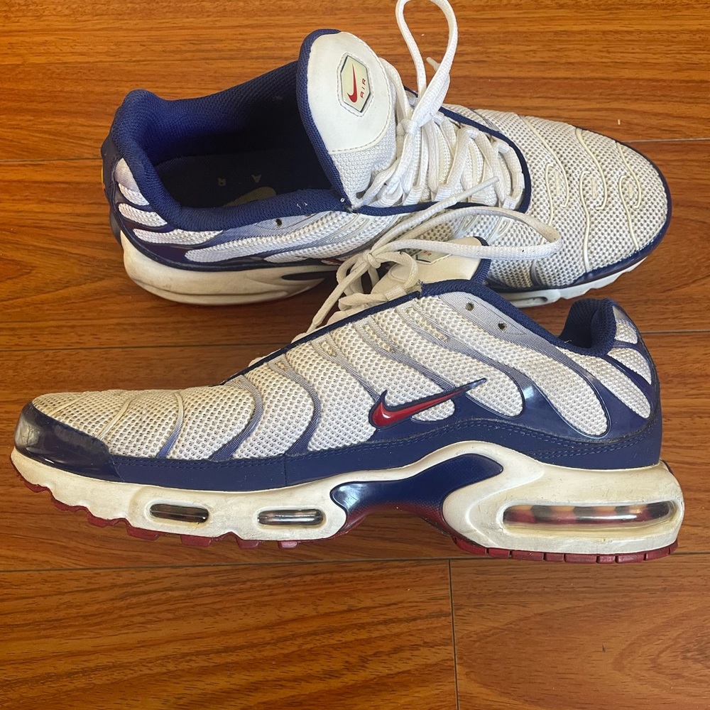 Men Used Nike shoes